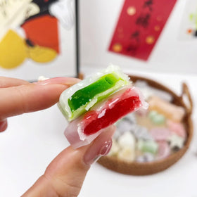 CYHJTCHS Wax Candy 200g pack is perfect for sharing.
