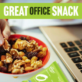 Daily Gourmet Nuts pistachios in unsalted mix for vibrant color