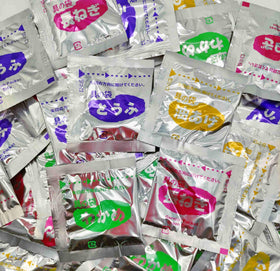 Dakomyo Marukome miso soup with tofu packets for soft, satisfying bites