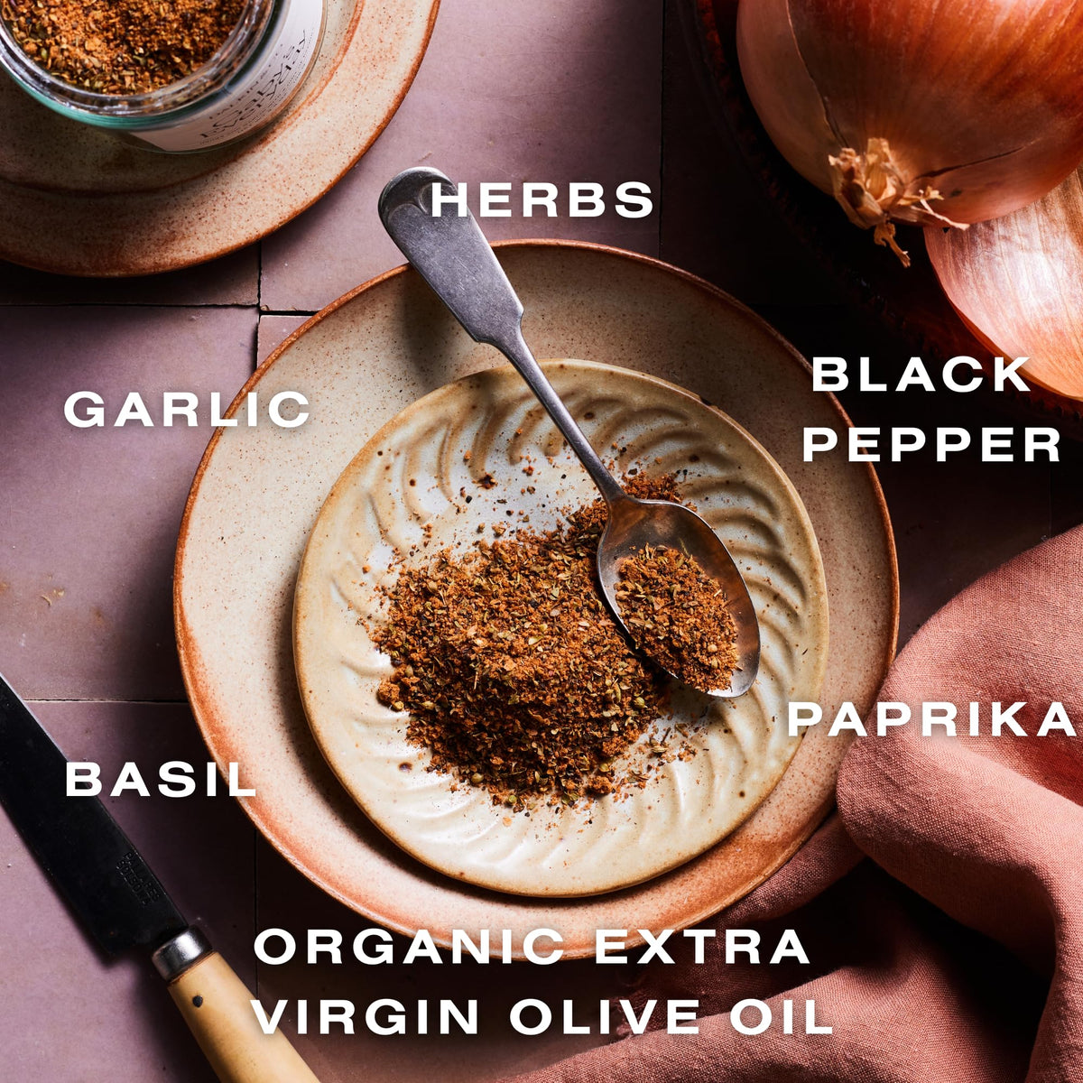 Dalkin & Co Gaby's Everyday bottle pour demonstrates easy seasoning control