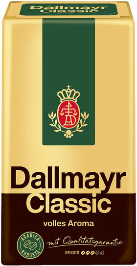 Dallmayr Classic Ground Coffee in vacuum pack preserves aroma for fresh brewing