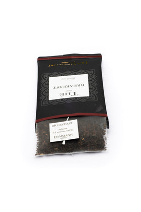 Dammann Freres Breakfast Blend brewing loose-leaf for a robust, full-bodied cup.