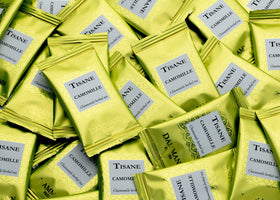 Box of 21 Dammann Freres chamomile sachets for easy daily use
