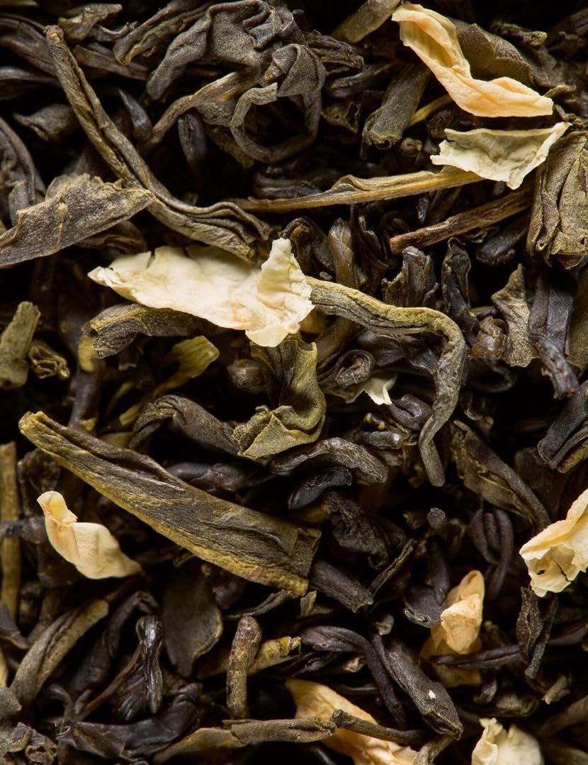 Dammann Freres Vert au Jasmin cup with steaming jasmine green tea
