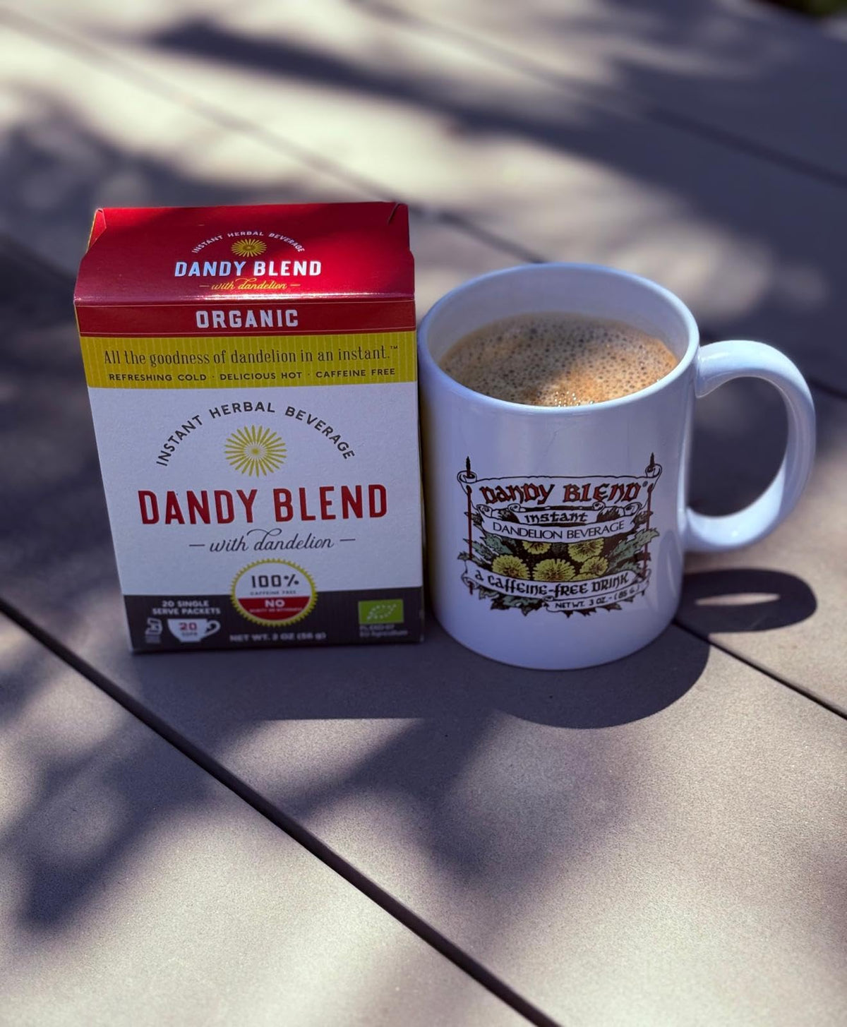 Dandy Blend cold brew or iced drink provides refreshing flavor without caffeine.