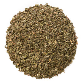 Davidson's peppermint leaves loose leaf closeup showcases vibrant green leaves and quality.