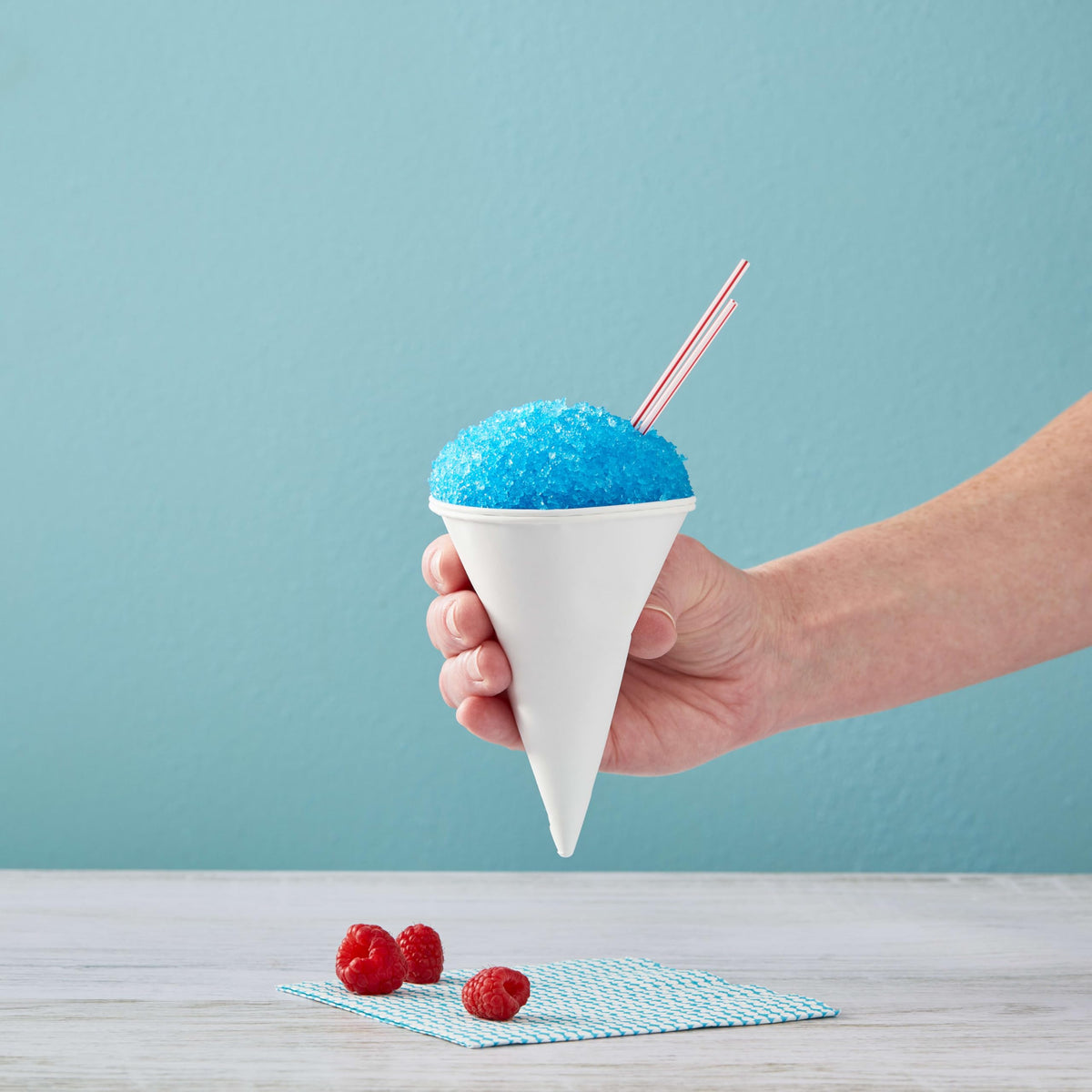 Close-up of the DaVinci Gourmet Blue Raspberry label signaling premium ingredients.