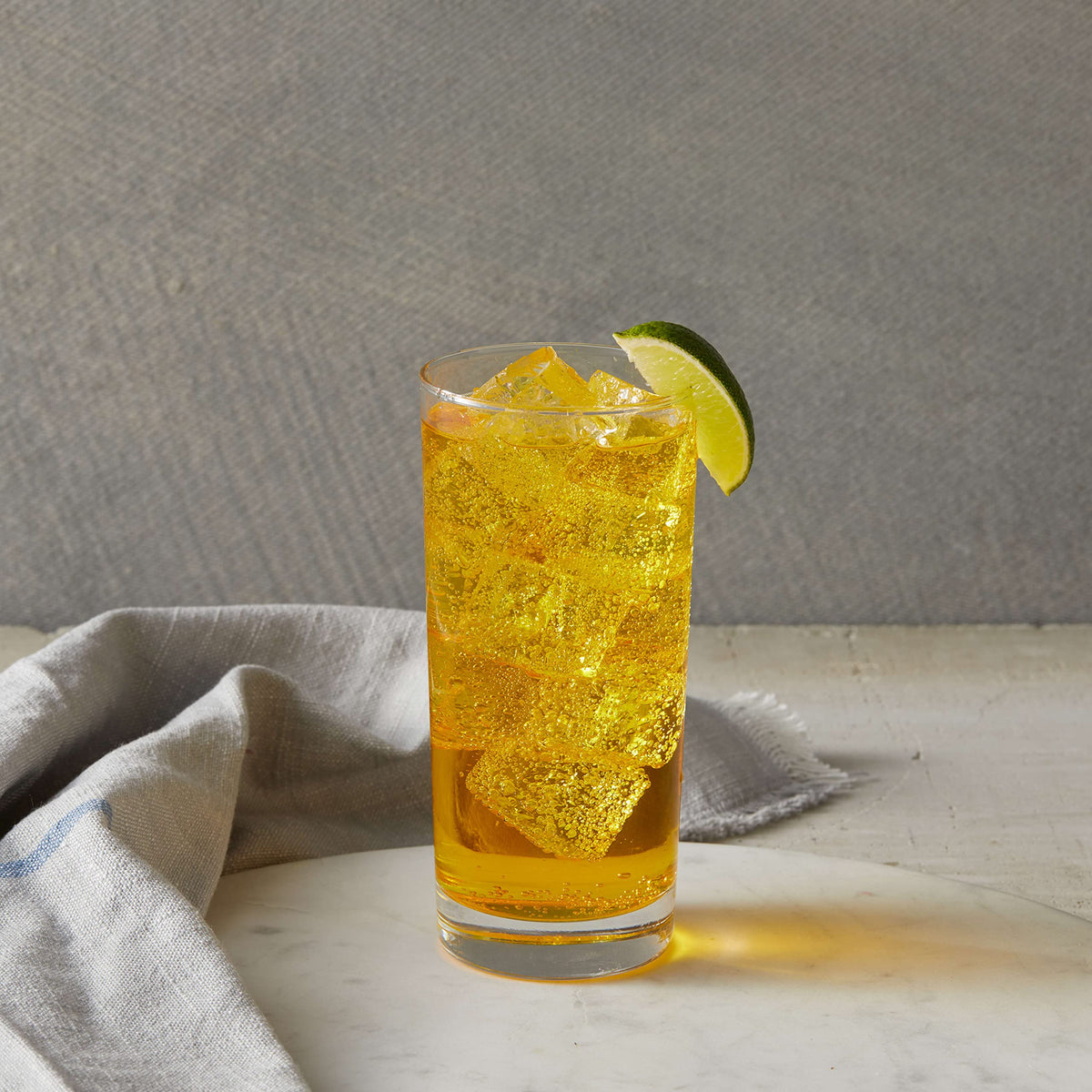 DaVinci Gourmet Classic Passion Fruit Syrup versatile in sodas, smoothies, and desserts.