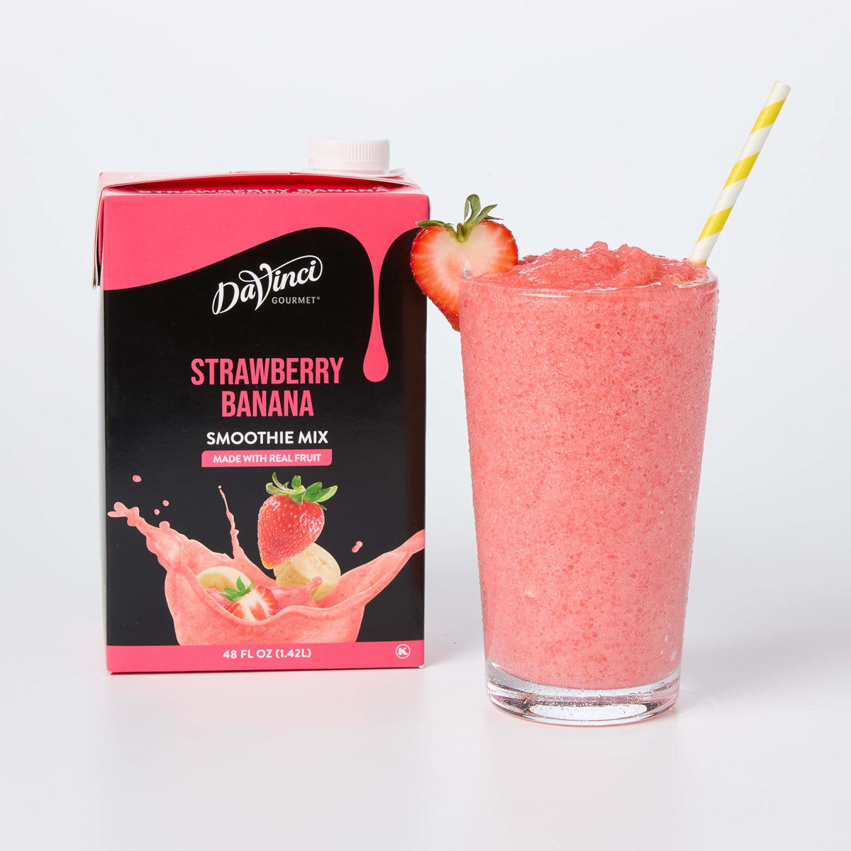 DaVinci Gourmet Strawberry Banana Smoothie Mix bottle showcases real fruit flavor for bold blends.