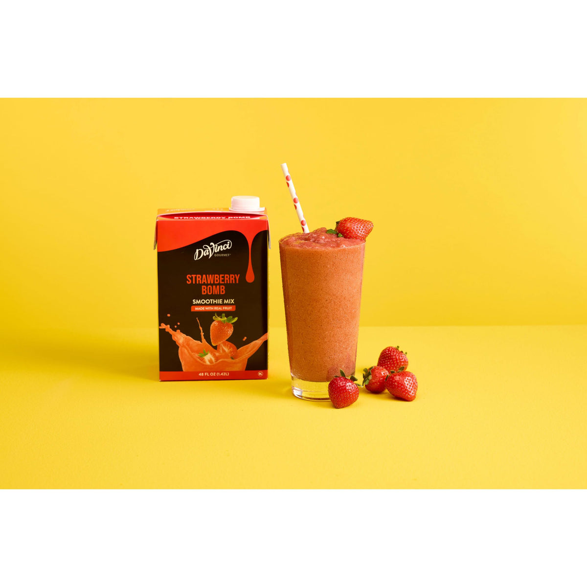 DaVinci Gourmet Strawberry Bomb Smoothie no-preservatives emphasizes clean ingredients.
