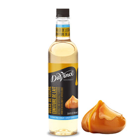 DaVinci Gourmet sugar-free dulce de leche syrup bottle pour highlights indulgent flavor without sugar
