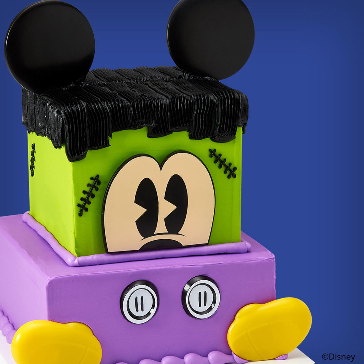 DecoSet Disney Mickey Mouse topper-set: complete kit for quick cake customization.