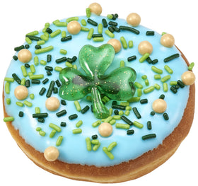 Ice cream topped with DecoPac Lime Green Sprinkles for fun color