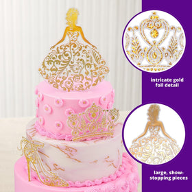 DecoPac Gold shoe topper adds festive charm to cupcakes.