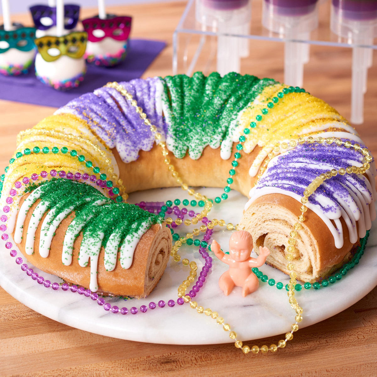 Professional bakers rely on DecoPac sanding sugar for consistent color
