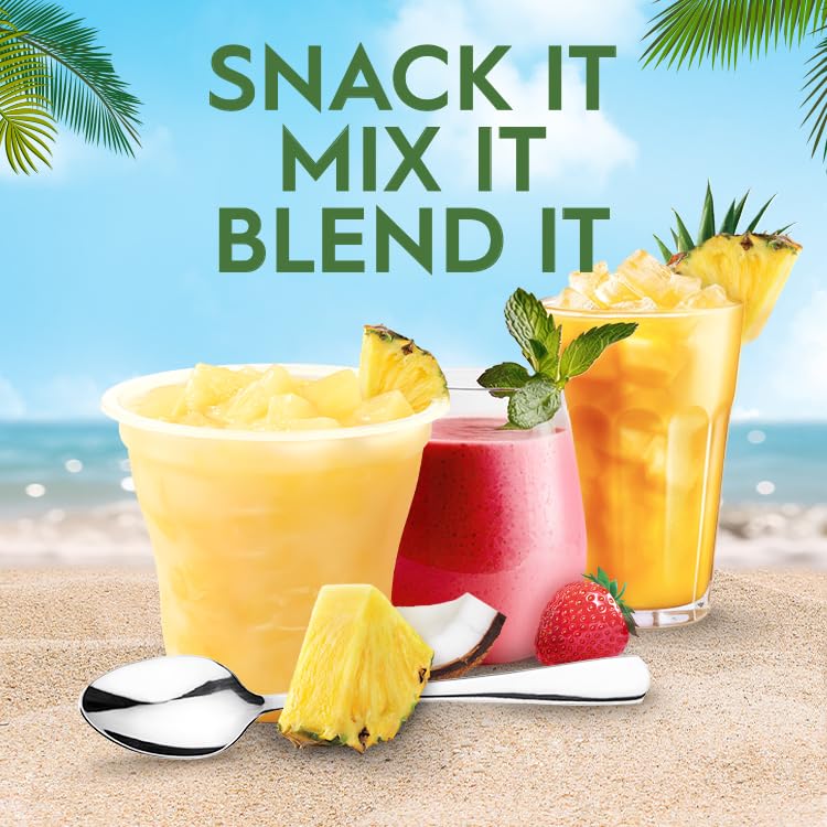 Del Monte Escapes pineapple chunks close-up highlighting fresh fruit texture for a tropical snack.