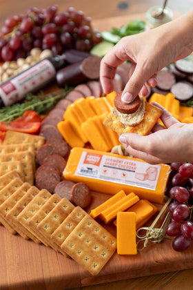 Deli Direct packaging highlighting Keto-friendly gift set