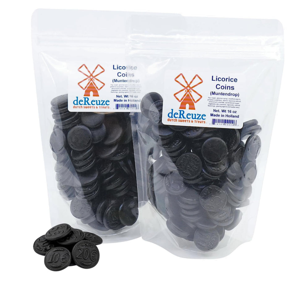 DEREUZE black licorice coins on a board for authentic Dutch flavor.
