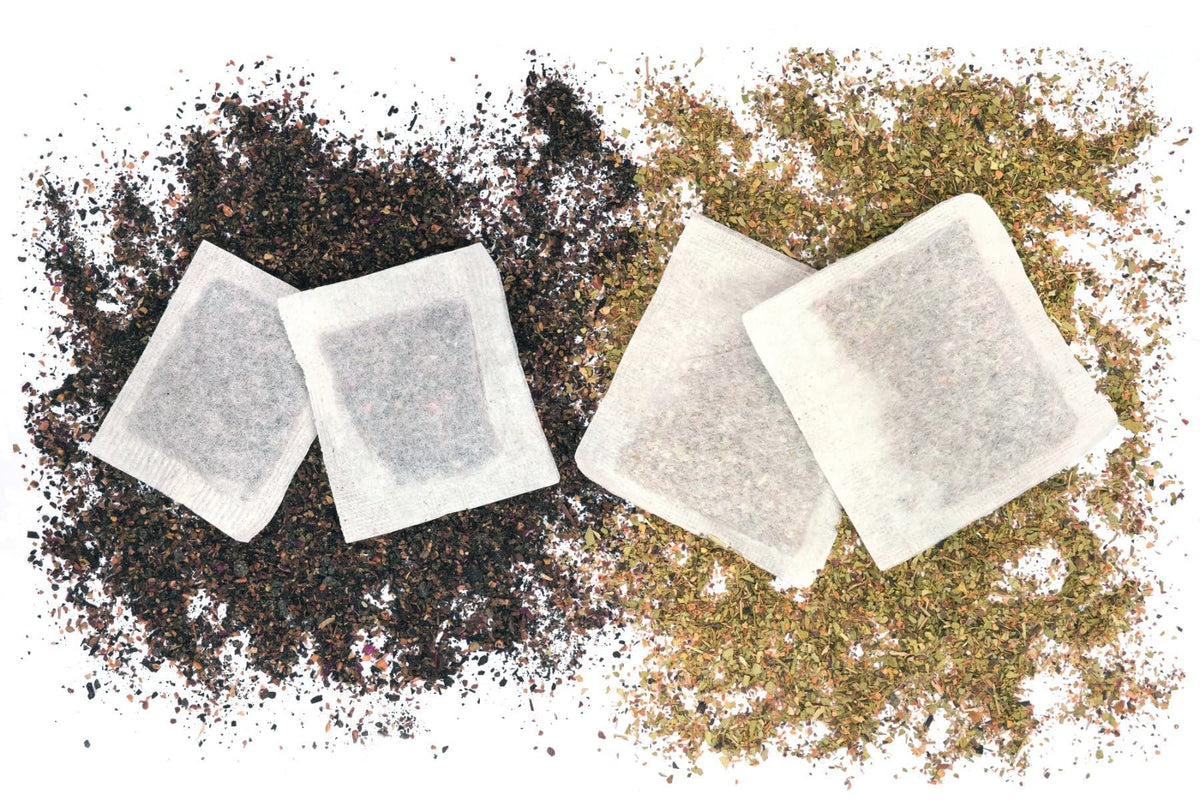 Detox Skinny Herb Tea packaging box showcases eco-friendly packaging design.