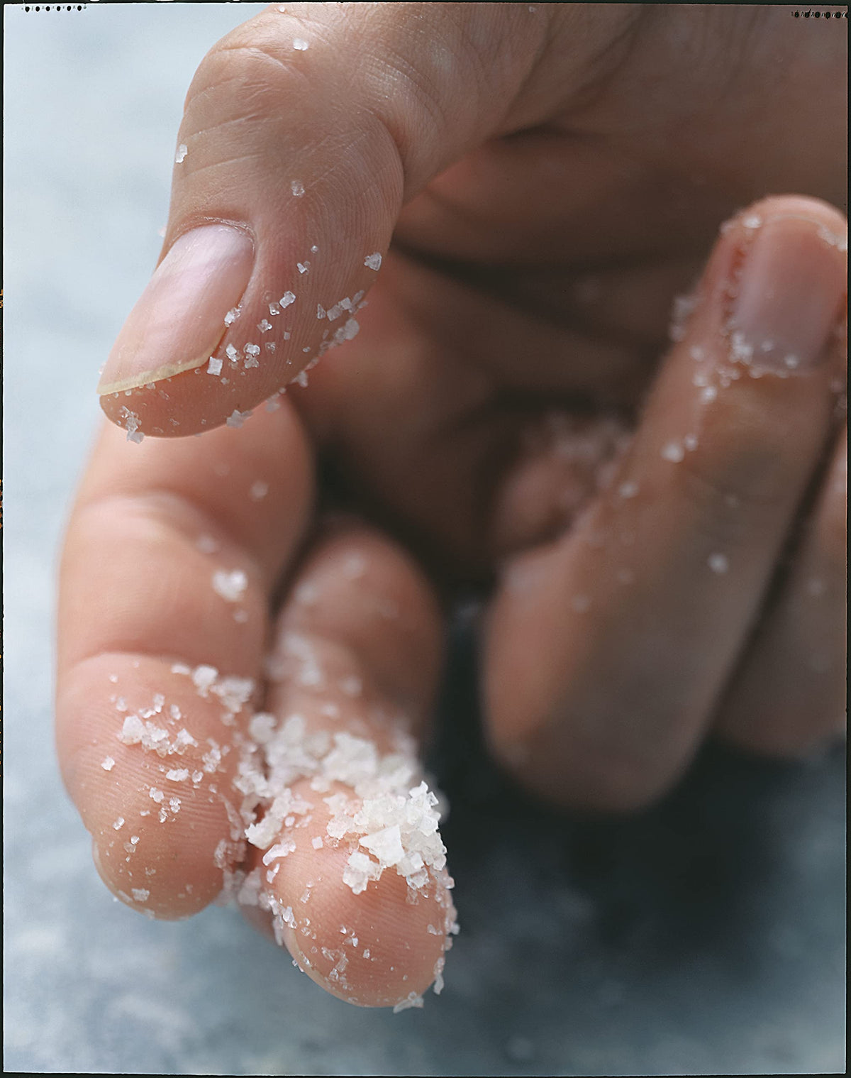 Diamond Crystal Kosher Salt hollow-flake close-up highlights light texture.