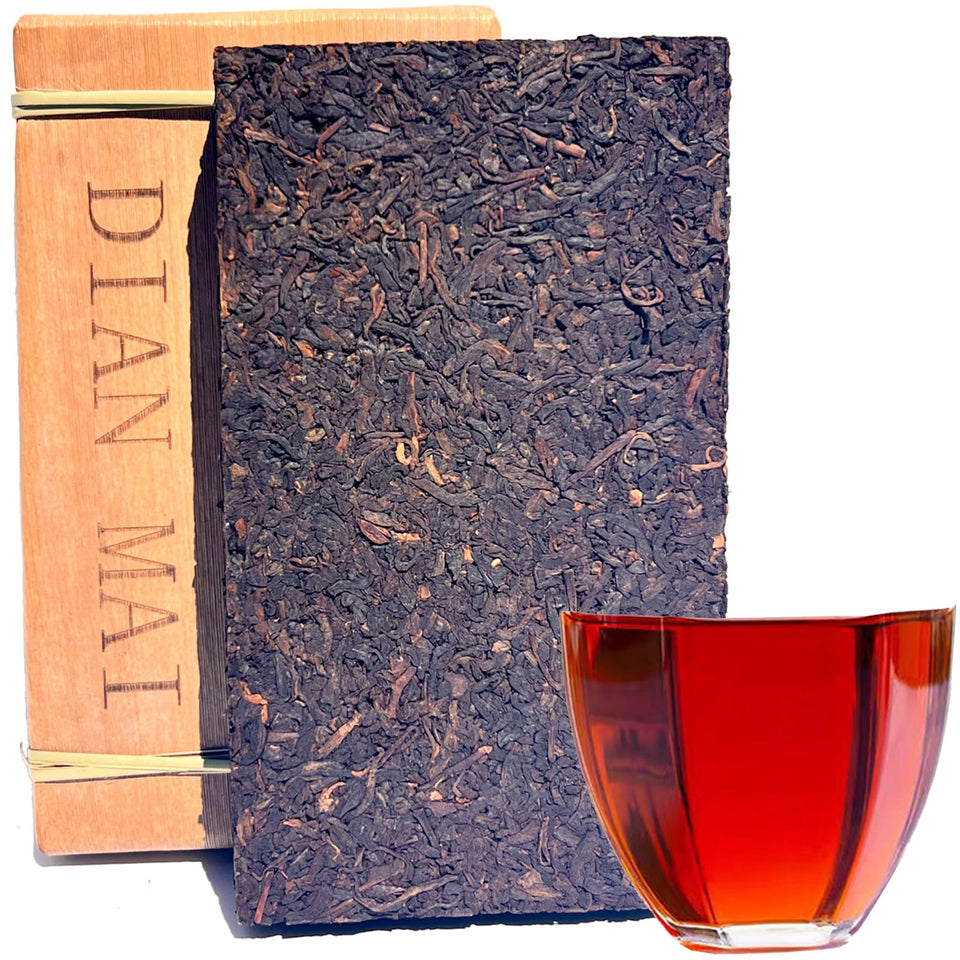 Dian Mai Hao Yunnan Pu-erh tea brick 500g package for premium storage.