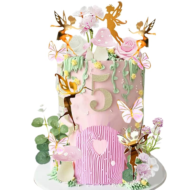 DiDida little fairy figures decorate cake for fairy-tale celebrations.
