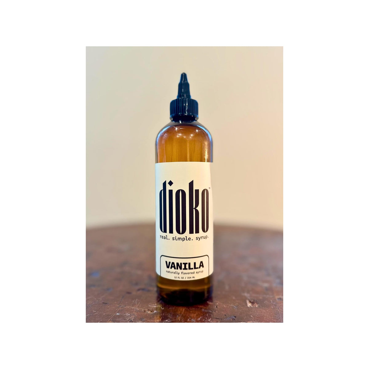 Dioko Vanilla Syrup with ice cream creates creamy dessert toppings.