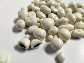 DM Sweets Yogurt Coated Cranberries resealable bag keeps freshness after opening