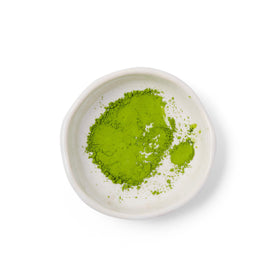 DONA bamboo whisk and matcha bowl for authentic preparation.