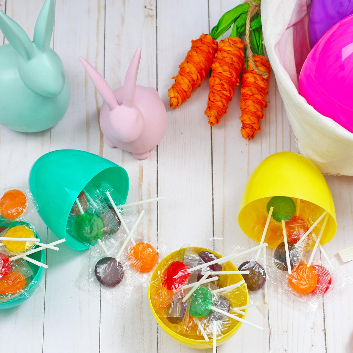Dooboe Classic Lollipops assorted fruits for classroom rewards and party favors.
