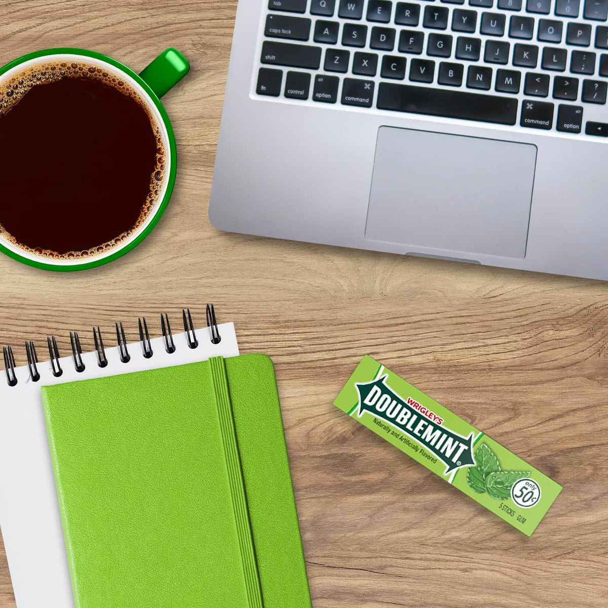 Doublemint blue-green gum sticks closeup, crisp mint taste for daily freshness.