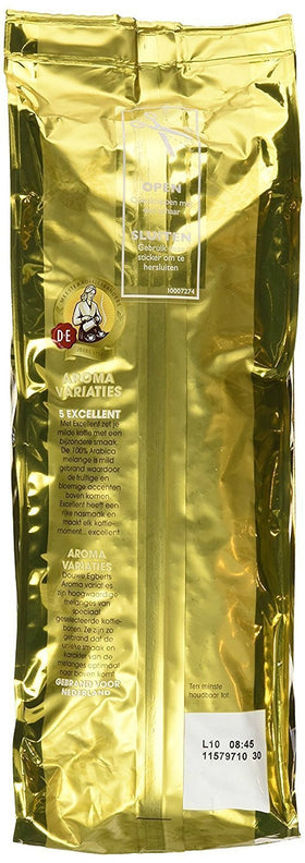 Douwe Egberts Excellent Aroma coffee beans closeup highlighting rich aroma.