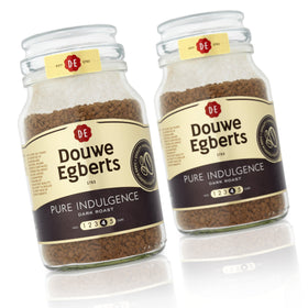 Lifestyle scene featuring Douwe Egberts Pure Indulgence for daily indulgence moments