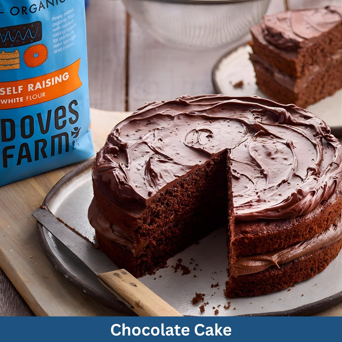 Doves Farm Self-Rising Flour for cakes with light texture