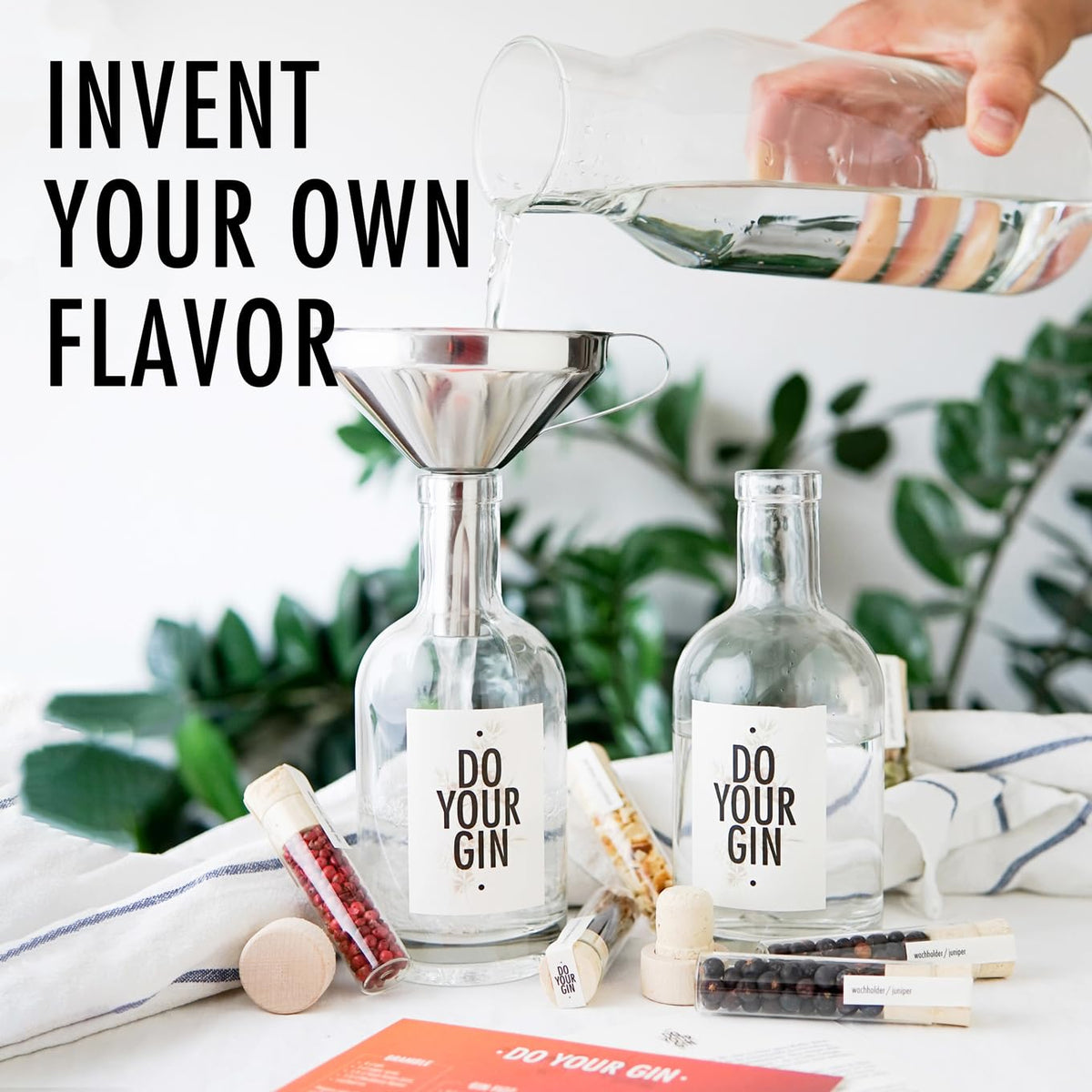 DO YOUR GIN glass bottles for stylish, reusable gin infusion at home.