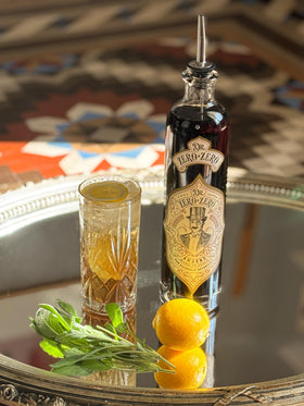 Dr Zero Zero AmarNo bottle back view highlighting Italian craftsmanship and ingredients.