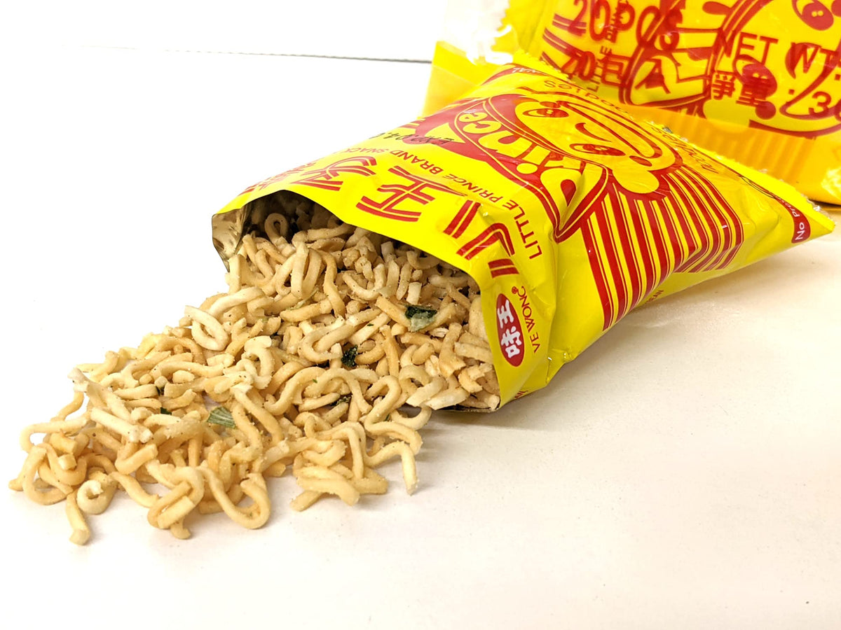 DragonMall Ve Wong Little Prince noodles close-up of 20-packet box, ideal for quick meals.