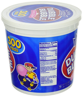 Dubble Bubble Original tub wrapped pieces close-up for easy snacking and on-the-go