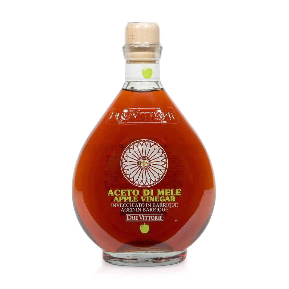 Due Vittorie Apple Vinegar bottle aged in barrique for rich flavor