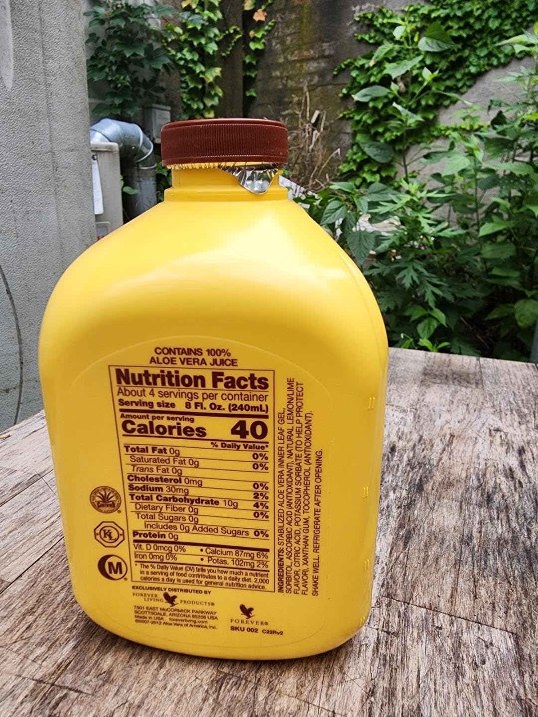 DurbaLife bottle with citrus swirl emphasizes refreshing lemon-flavored aloe.