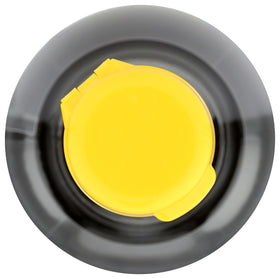 Dynasty sesame oil pouring captures silky texture ideal for finishing dishes.