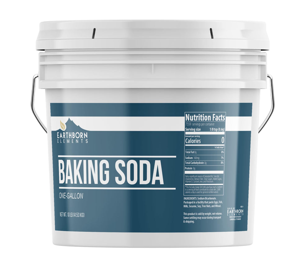 Earthborn Elements Baking Soda bucket closeup, resealable packaging for versatile kitchen use.