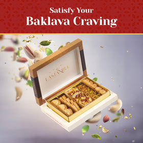 Eastanbul Baklava Pouch: bite-sized pastry for sharing at gatherings