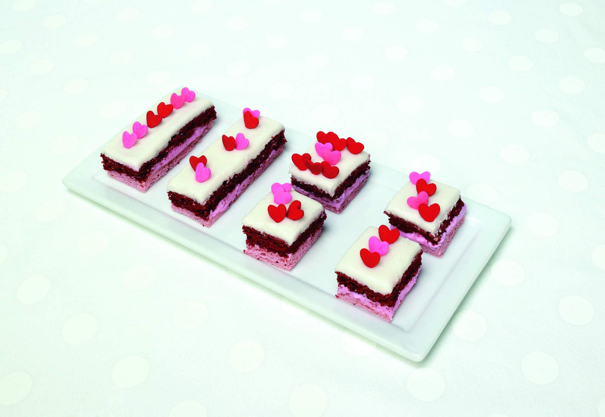 Easy Bake whoopie-pie-batter-assembly depicts filling possibilities for tasty treats