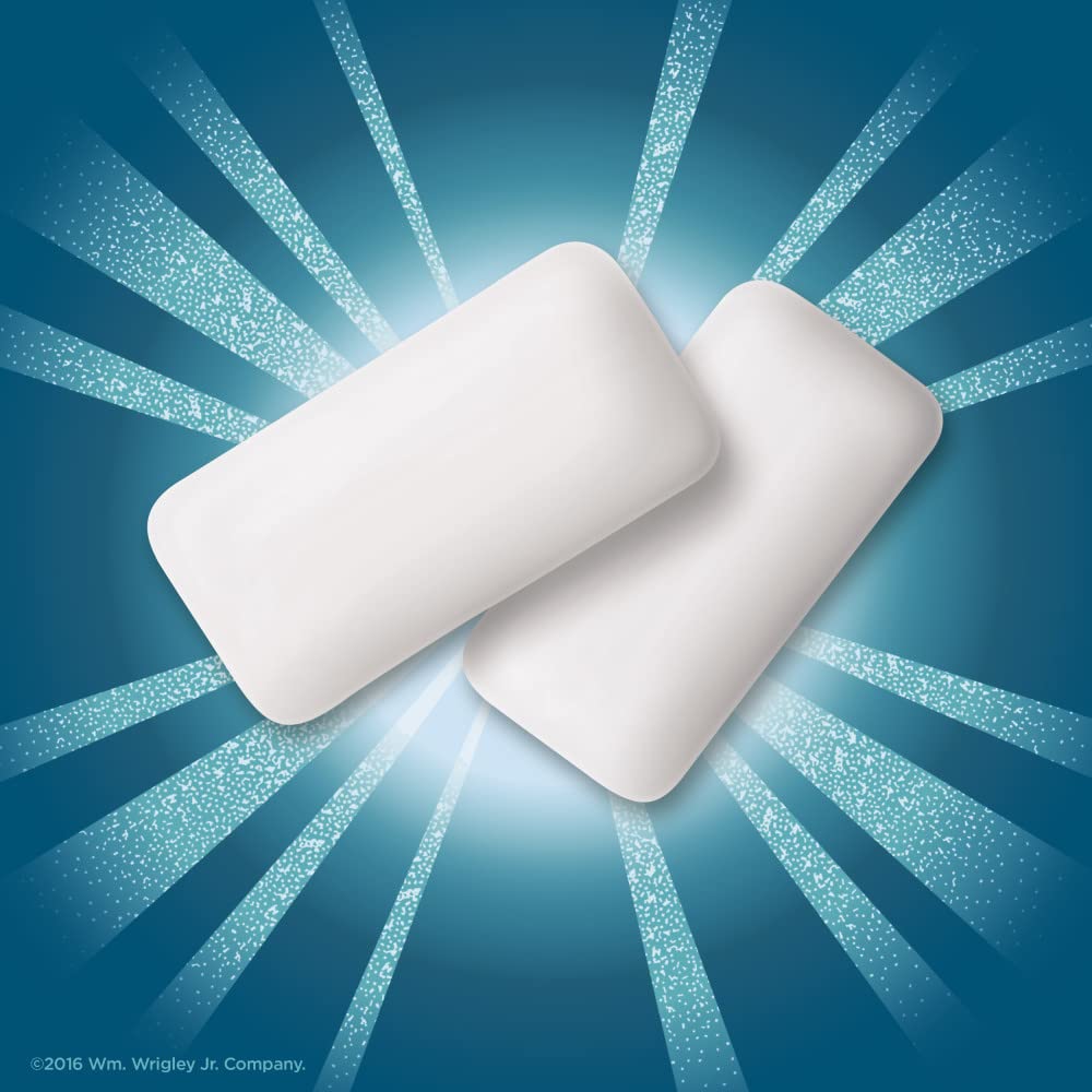 Crisp outer shell of Eclipse gum delivering a cool peppermint burst.