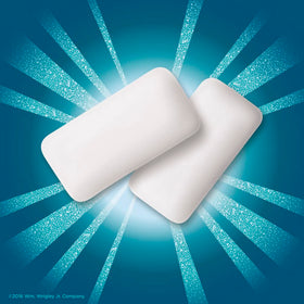 Crisp outer shell of Eclipse gum delivering a cool peppermint burst.
