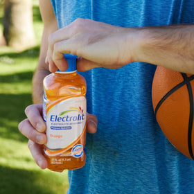 Electrolit hydration scene for busy lifestyle