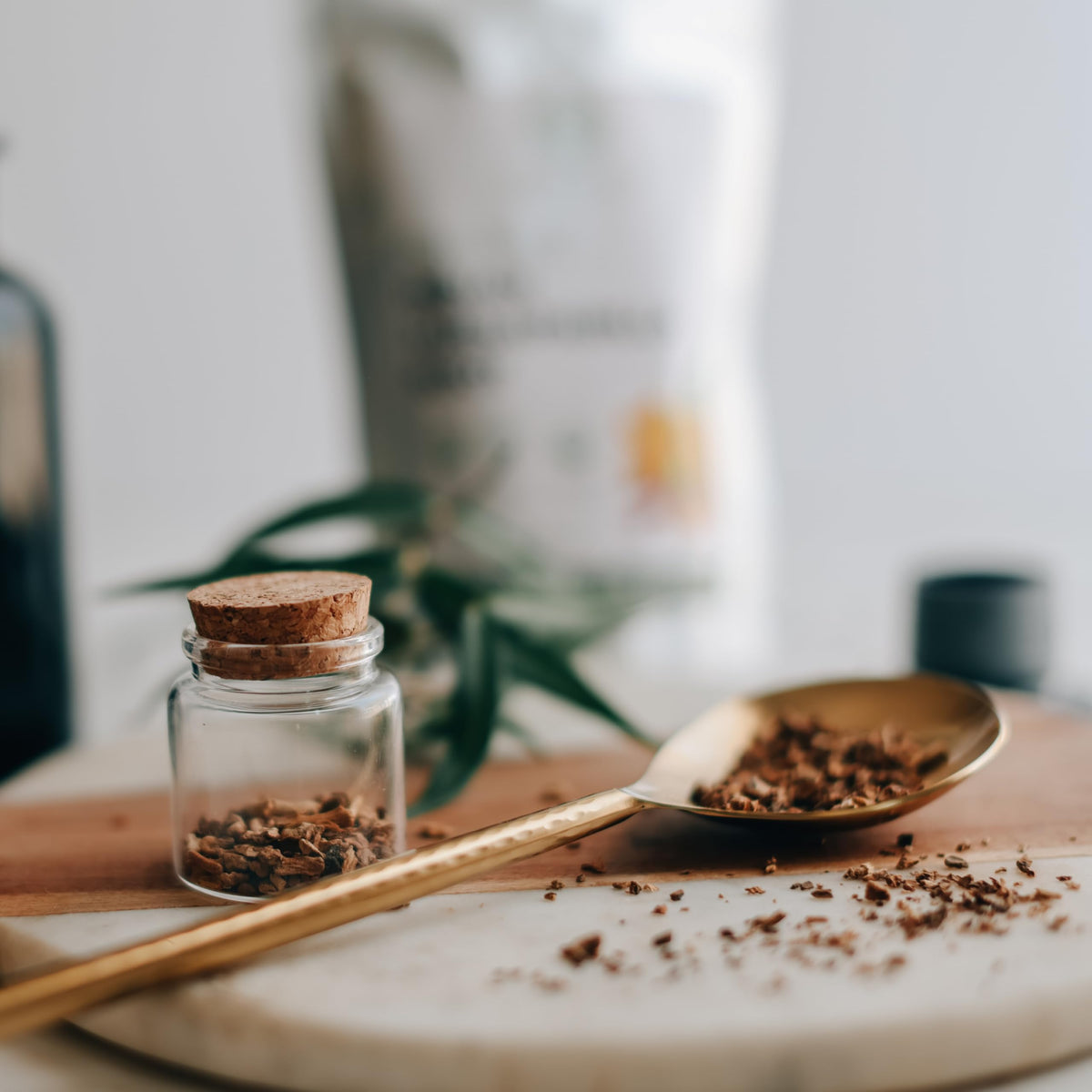 USDA Organic certification on Elanen Naturals sarsaparilla root.
