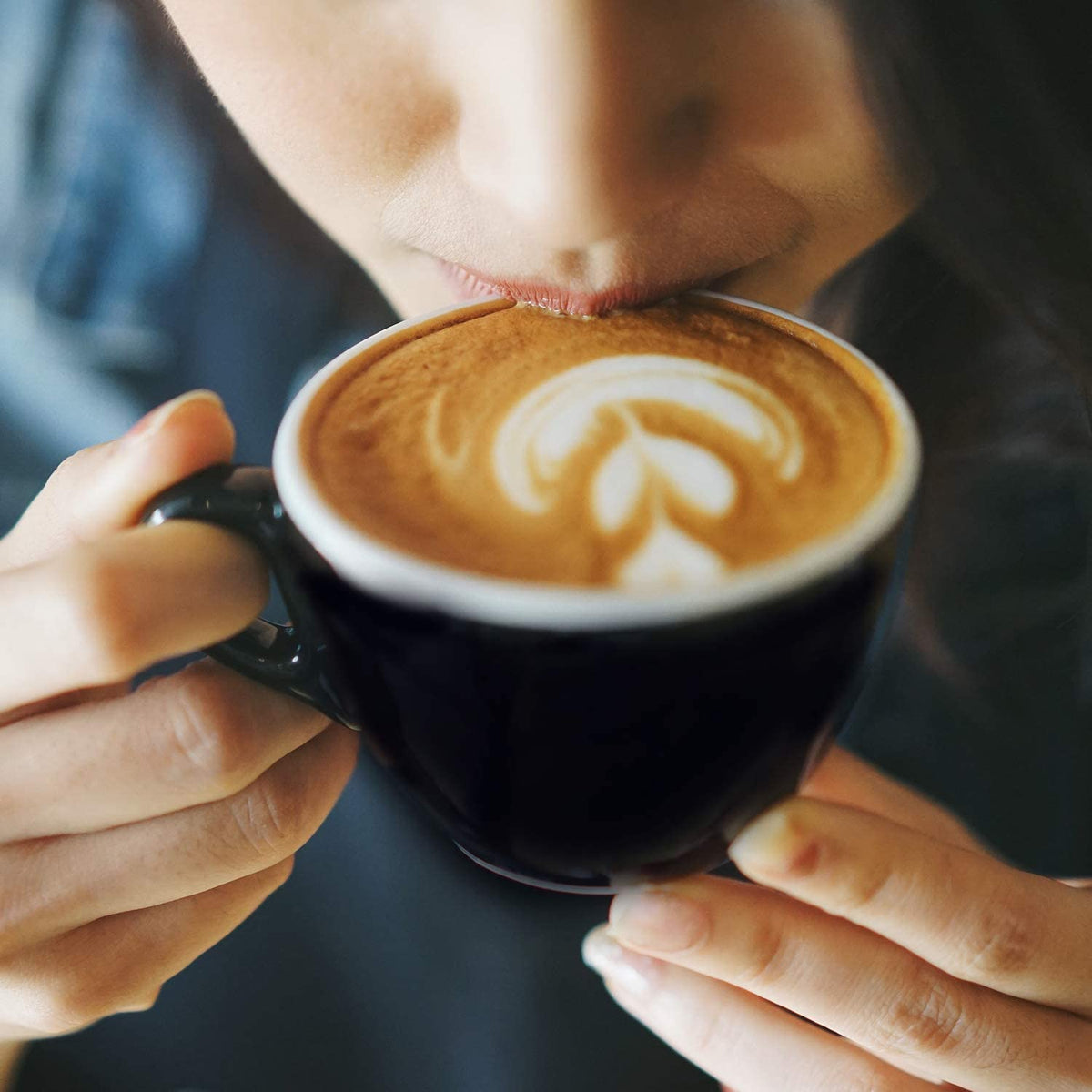 ELITE Platinum coffee aroma fills the kitchen during morning ritual