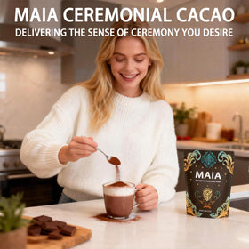 Elunara Maia cacao powder in a smoothie for balanced energy and flavor.